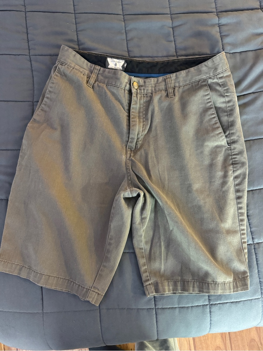 Volcom Men's Olive Green Flat Front Shorts - Picture 2 of 4